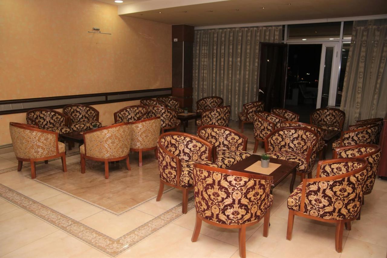 Hotel Pashtriku Gjakova Екстериор снимка