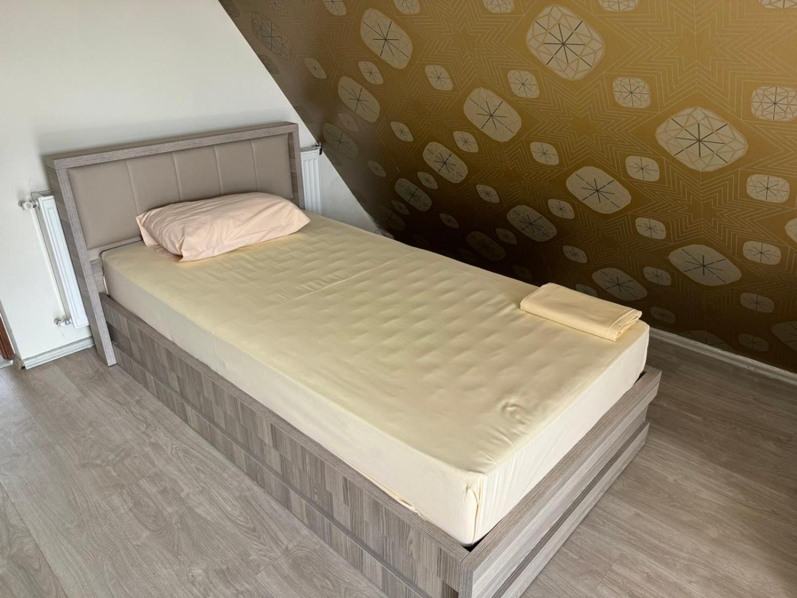 Hotel Pashtriku Gjakova Екстериор снимка